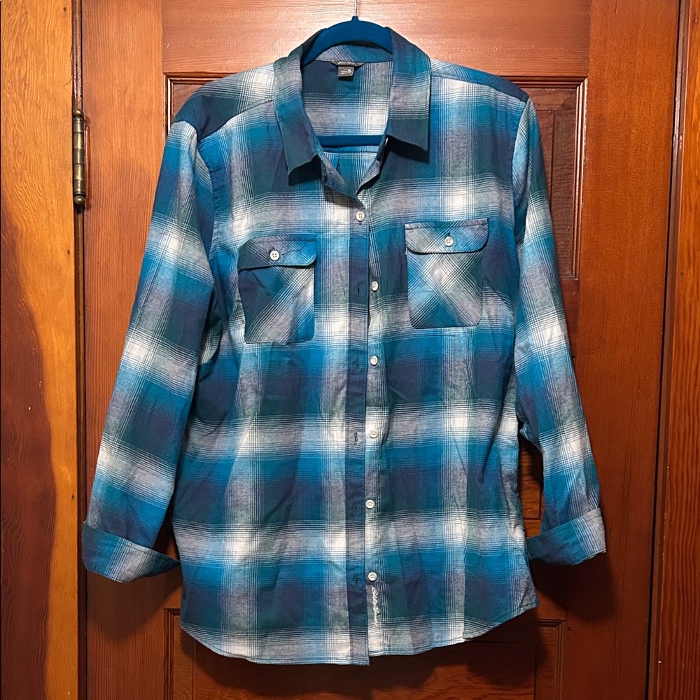 Eddie Bauer Teal Blue Plaid Button Down Shirt with spandex